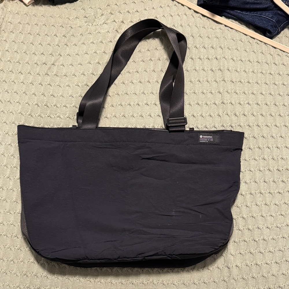 Lululemon Black Tote Bag